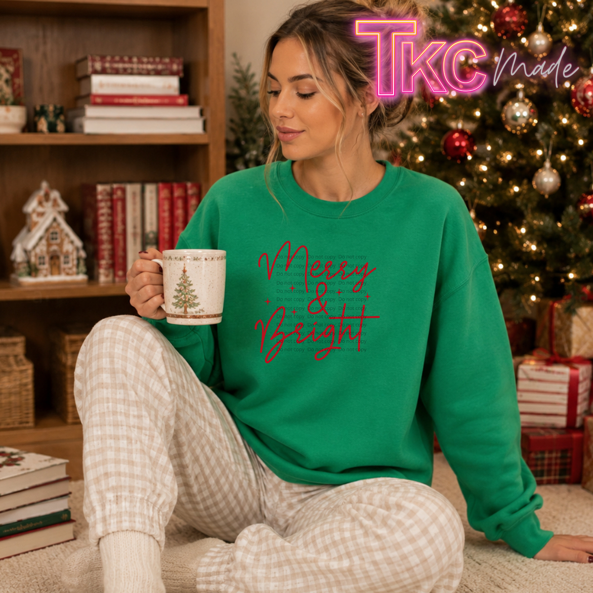 merry & bright tee in red